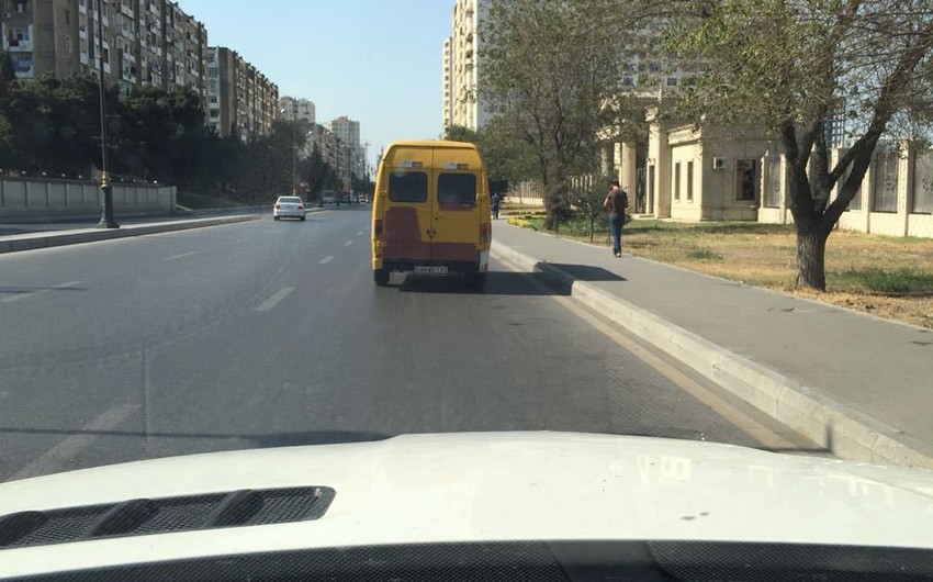 В Баку зафиксированы случаи незаконных пассажироперевозок