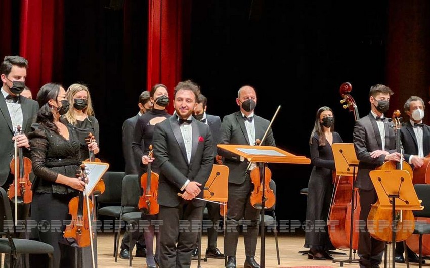 Азербайджанский пианист представил в Стамбуле произведение Ходжалы