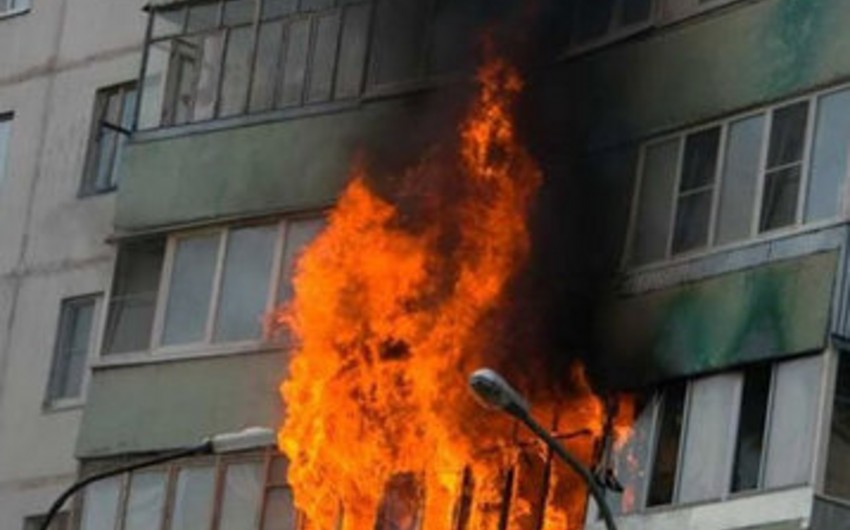 ​В Баку в результате пожара пострадал один человек