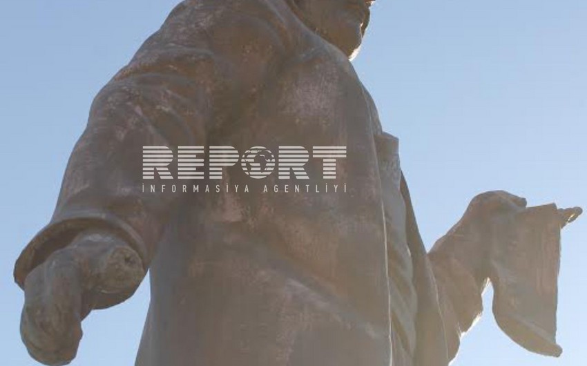 В Дербенте разрушается памятник и Парк Низами Гянджеви - ВИДЕО