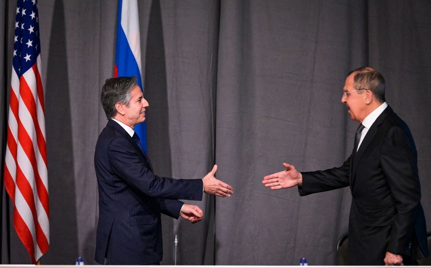 US Secretary of State Antony Blinken speaks with Russian FM Sergey Lavrov