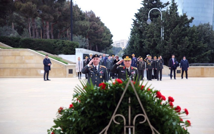Chief of General Staff of Georgian Armed Forces arrives in Azerbaijan