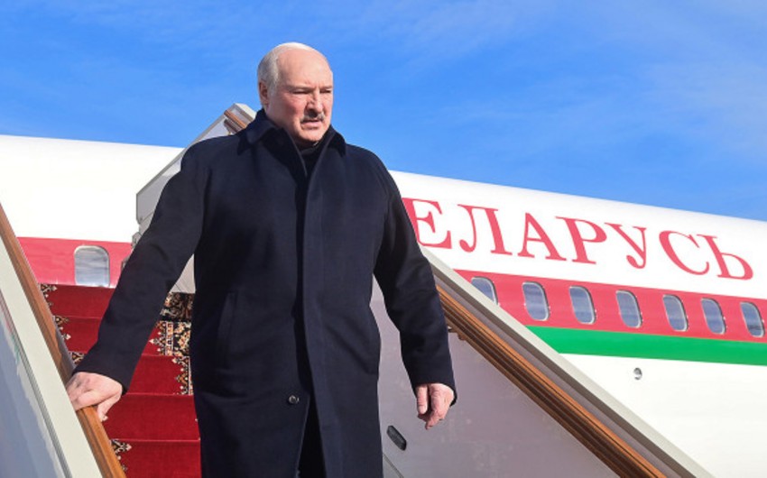 President of Belarus arrives in Russia