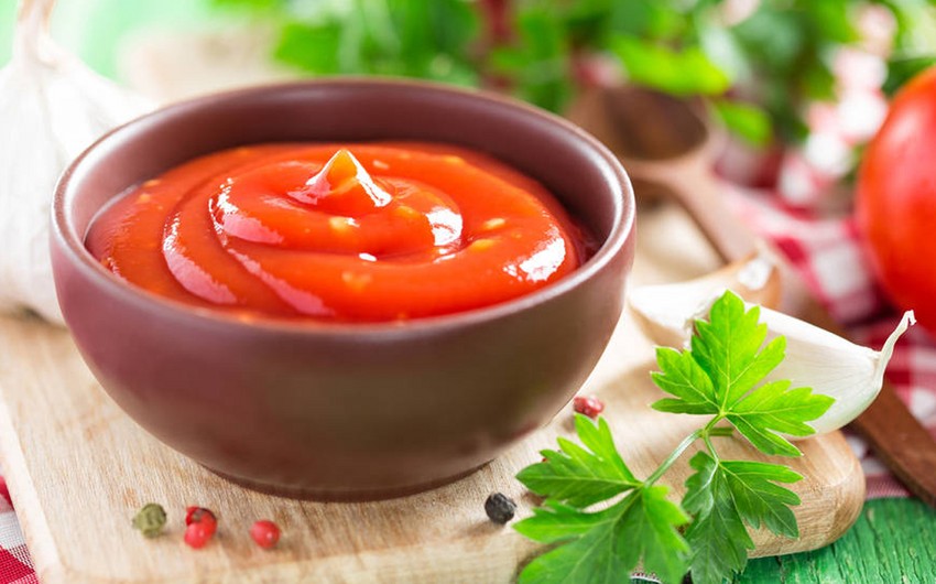 Азербайджан возобновил импорт кетчупа из 4 стран