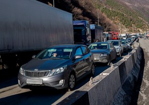 Военно-Грузинскую дорогу закрыли для всех видов автотранспорта