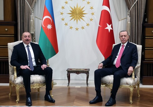 Лидеры Азербайджана и Турции провели обмен мнениями о переговорном процессе по мирному договору с Арменией