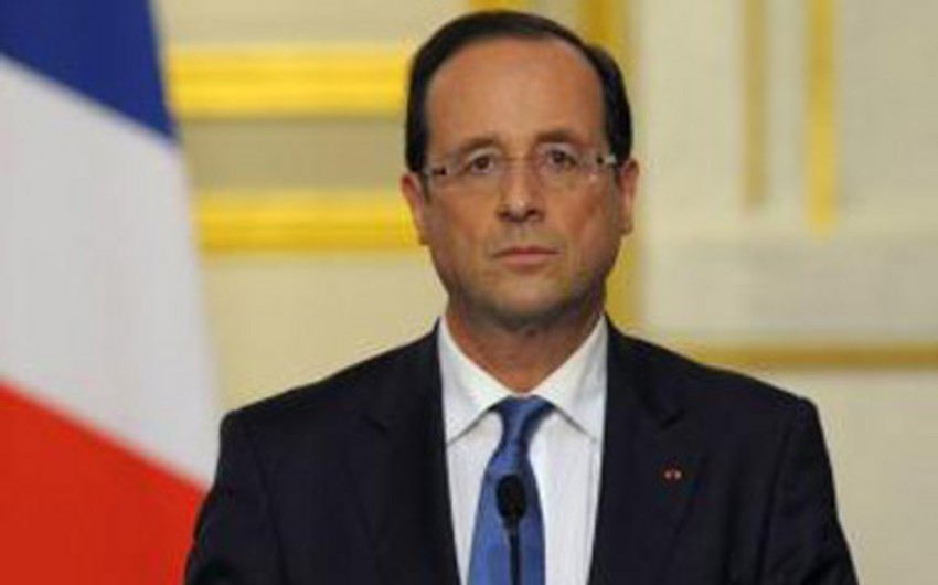 Hollande: Regret that there was no military intervention in Syria