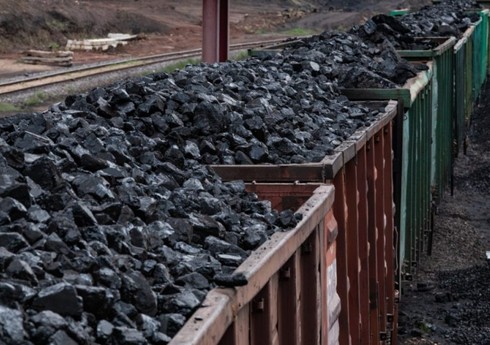 Казахстан вновь введет запрет на вывоз угля автотранспортом