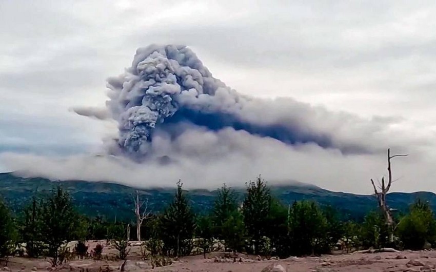 Russian volcano erupts triggering ash cloud alert for aircraft amid stronger second earthquake warning