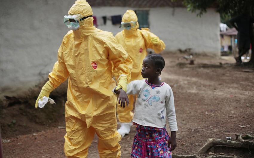 ВОЗ отмечает успехи в борьбе с Эболой, но до победы над вирусом еще далеко