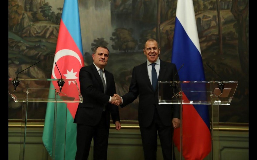Azerbaijani, Russian FMs mull implementation of agreements on Karabakh