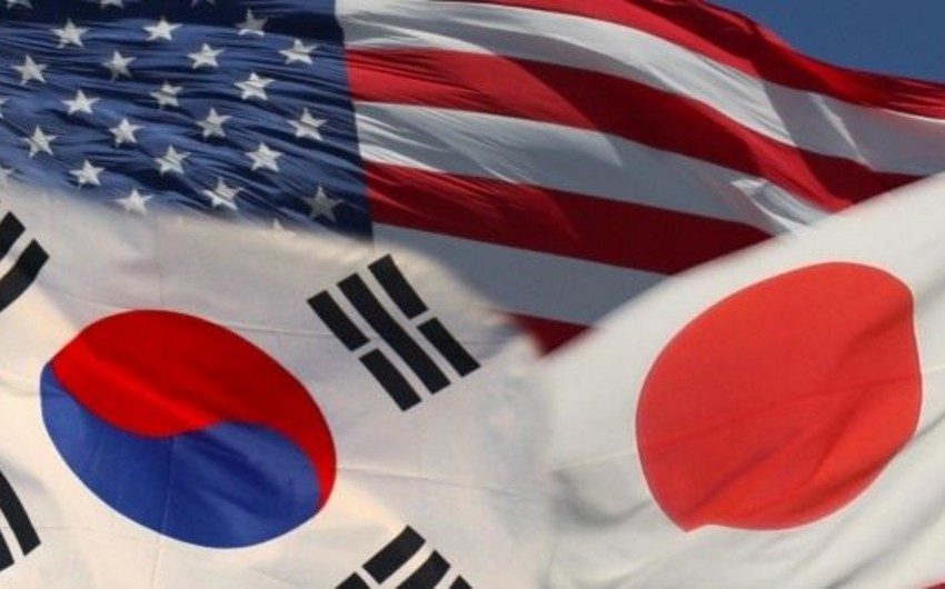 Госсекретарь США, главы МИД Японии и Южной Кореи могут провести встречу