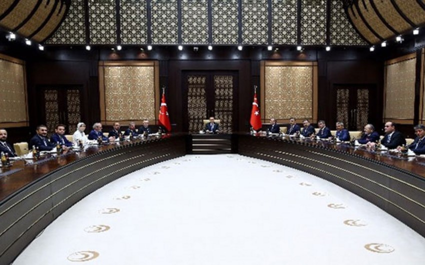 Режим чрезвычайного положения в Турции вновь продлят