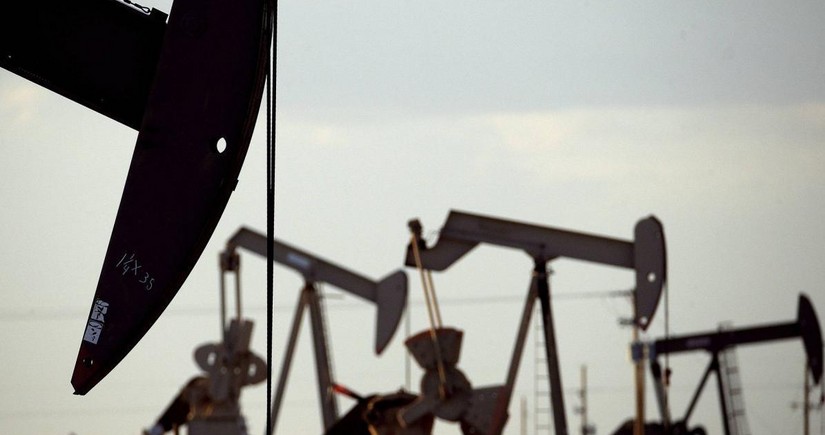 KİV: ABŞ OPEC-i neft hasilatını azaltmamağa çağırır