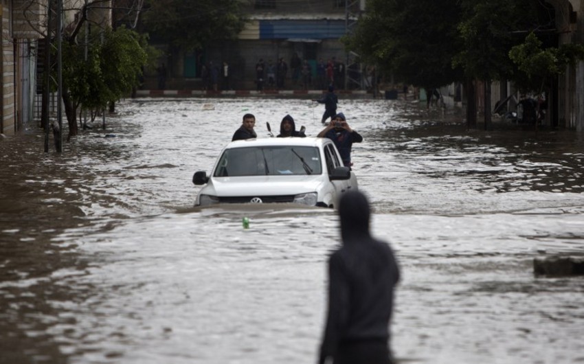 ​В секторе Газа объявлено чрезвычайное положение из-за дождей