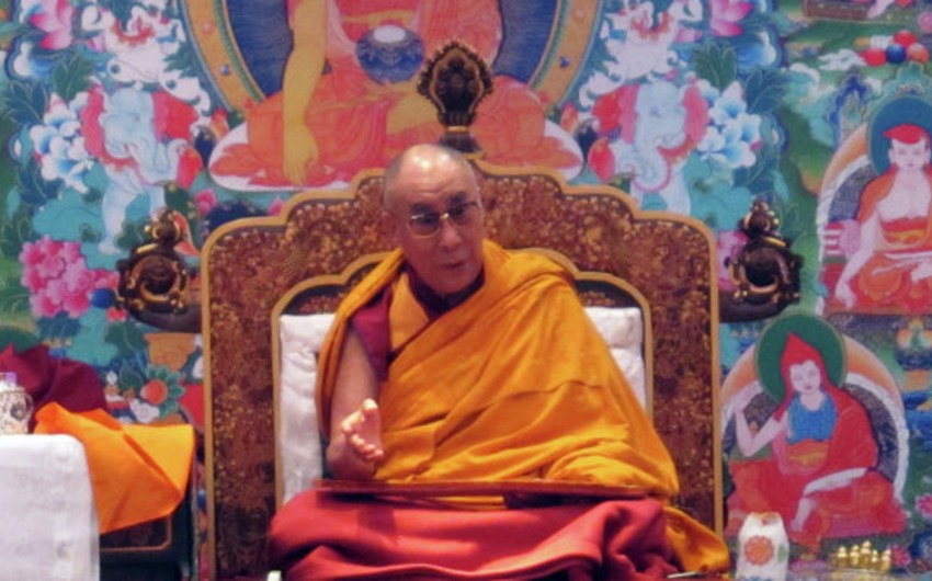 Далай-лама призвал развивать межрелигиозный диалог