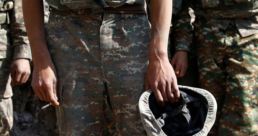 Ermənistan ordusunun bir neçə hərbçisi saxlanılıb