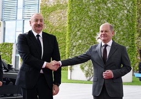 В Берлине началась встреча президента Азербайджана с канцлером Германии