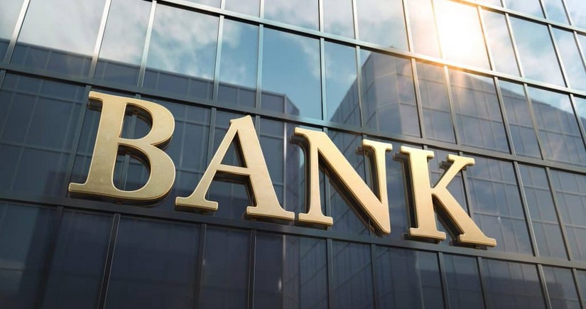 Azerbaijani banks: Foreign assets up, internal assets down