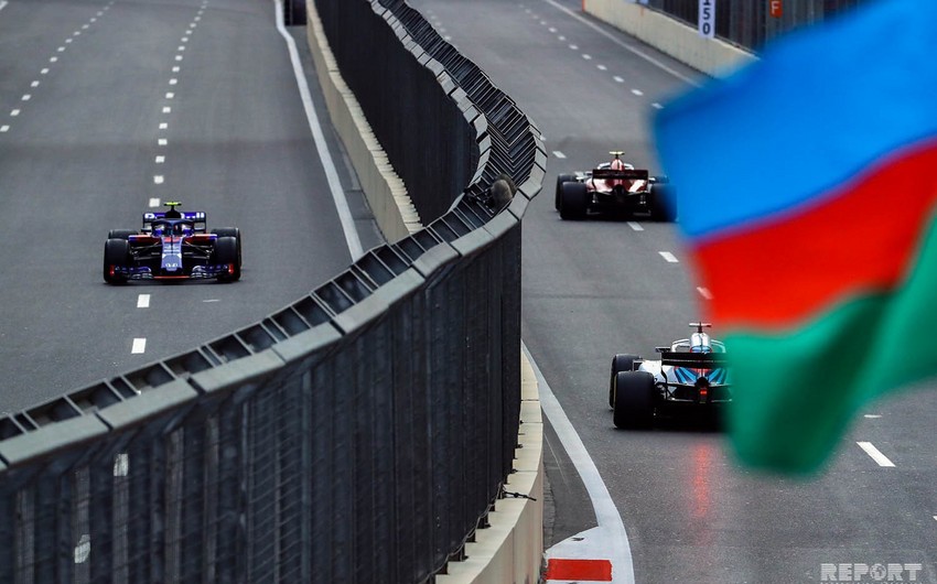Формула 1: на бакинском треке начался третий свободный заезд