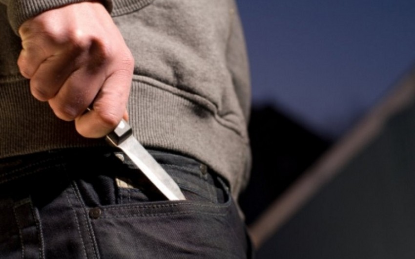 В Балакене 70 летний мужчина ранил ножом брата, который младше него на 15 лет