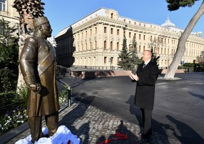 Президент Азербайджана открыл памятник Гаджи Зейналабдину Тагиеву
