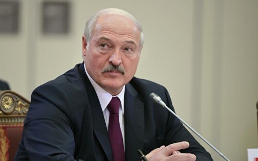 Лукашенко сообщил о первой смерти от коронавируса в Беларуси