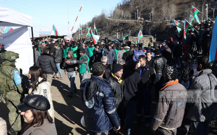 Ombudsman of Azerbaijan condemns attempts of Russian peacekeepers to obstruct protest on Lachin-Shusha road