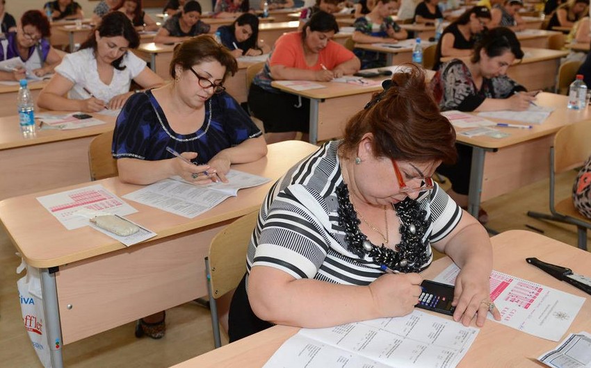 Минобразования прокомментировало информацию о получении 300 учителями на экзамене нулевой оценки