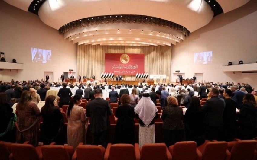 İraq parlamentində dava düşüb, iclas təxirə salınıb