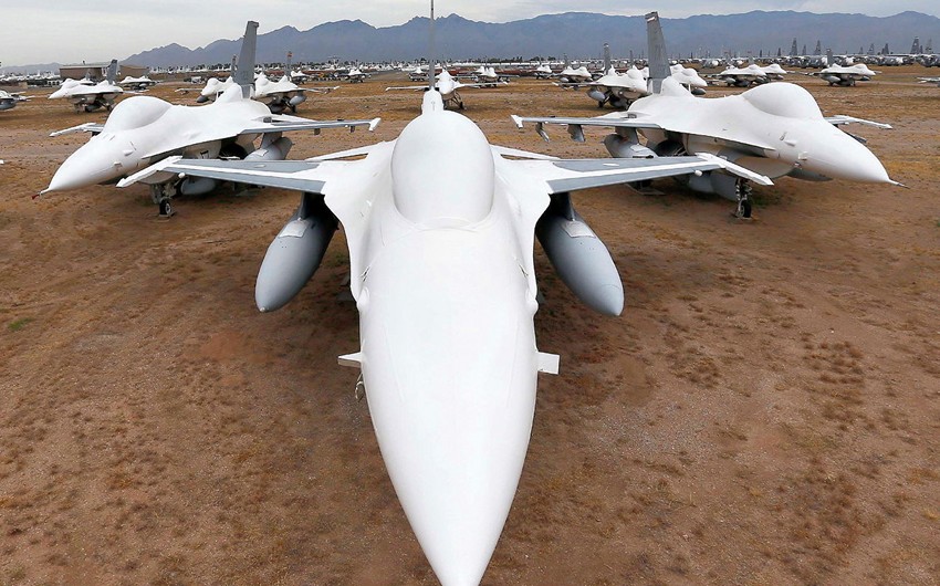 ABŞ Bolqarıstana F-16 tədarükünü təsdiq edib