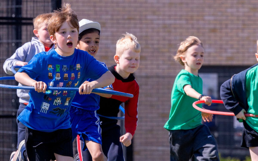 Schools closed, public events canceled due to heatwave in UK