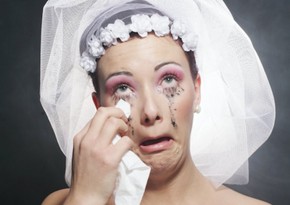 Groom sues new wife for fraud after seeing her without make up for first time