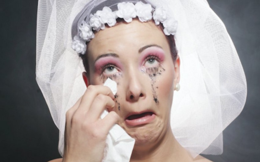 Groom sues new wife for fraud after seeing her without make up for first time