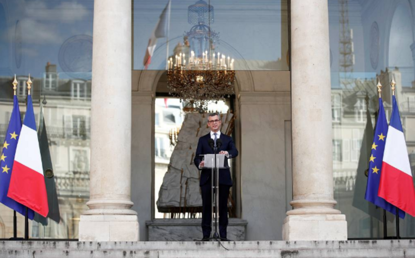 Елисейский дворец назвал новый состав правительства Франции