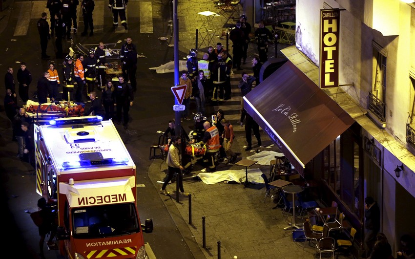 Азербайджанцы Франции осуждают теракт в Париже