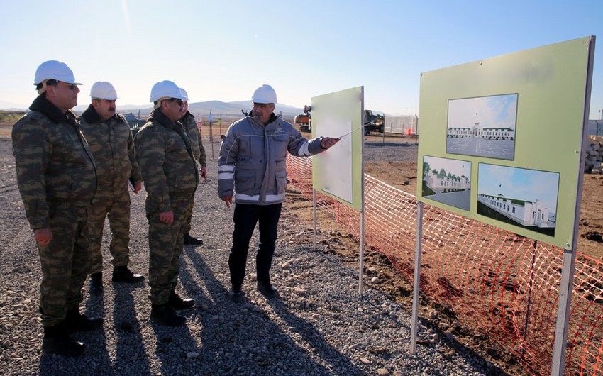 Defense Minister inspects a number of building military facilities in frontline zone