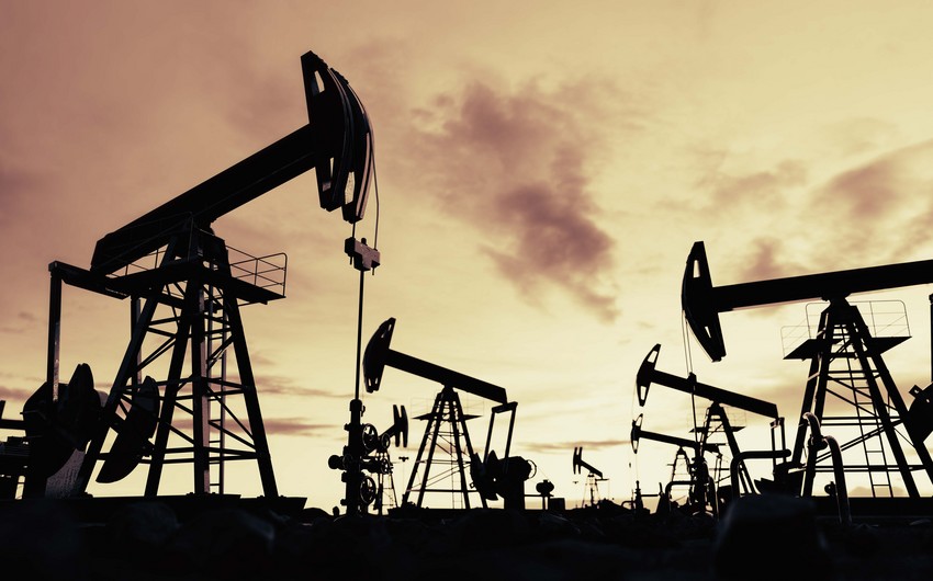 Цены на нефть снизились на ожиданиях уменьшения спроса