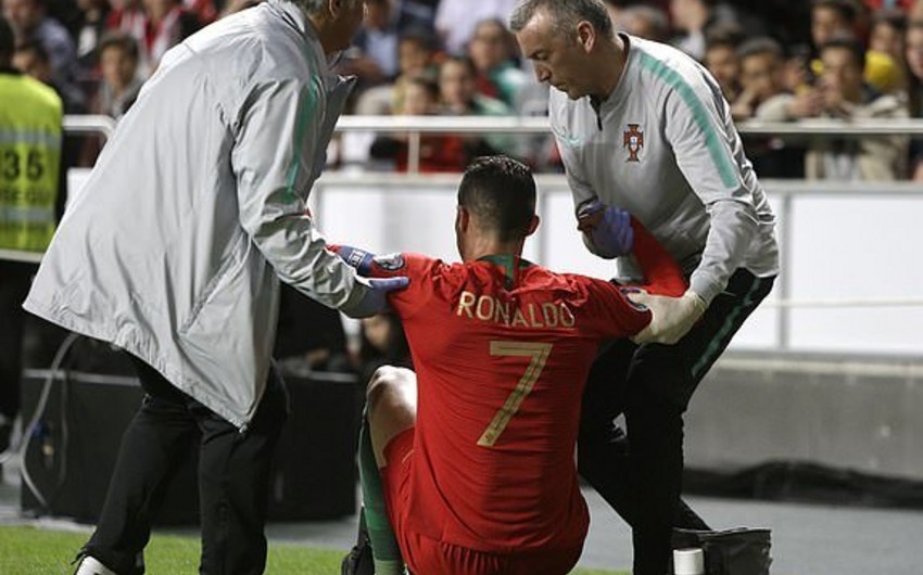 Роналду получил травму в матче с сербами