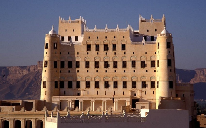 Yemen declares name of temporary capital