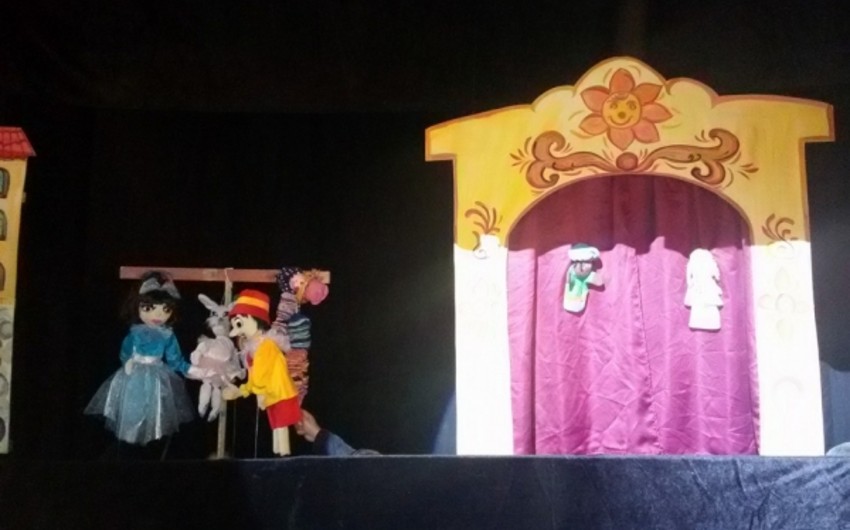 ​В Гянджинском государственном кукольном театре прошла премьера спектакля Приключения Пиноккио