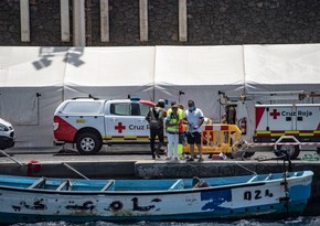 Boat with 30 decomposing bodies found off Senegal coast