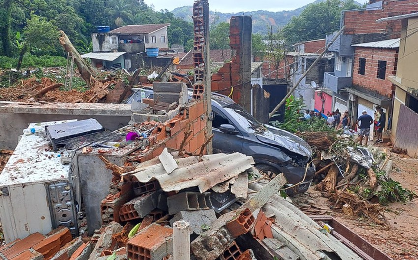 Powerful storm knocks out power to 1.4 million homes in Brazil’s largest city