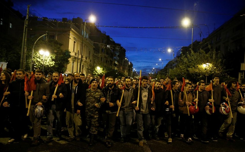 В Греции демонстранты устроили беспорядки