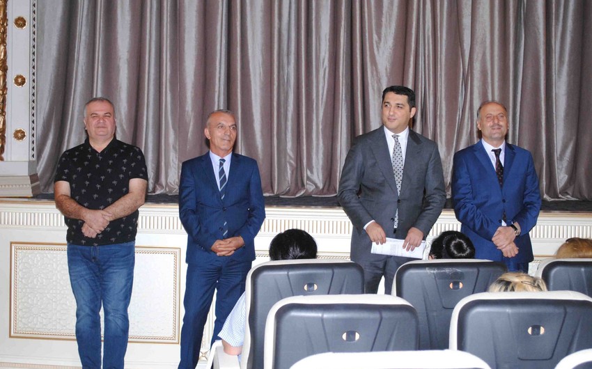 Назначены новые директора в два театра в Азербайджане