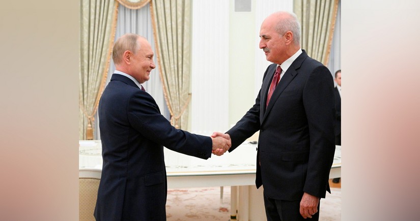 Putin meets with Türkiye’s parliament speaker in Kremlin