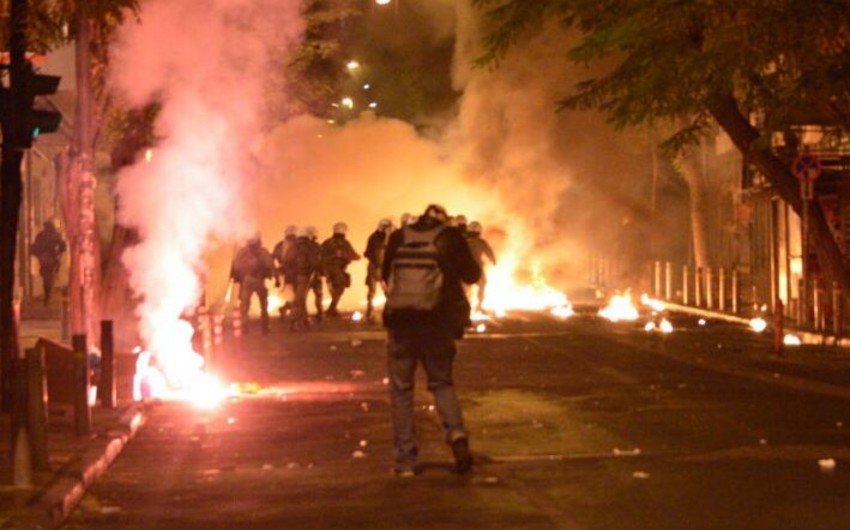 В ходе протестов в Афинах задержаны 23 человека