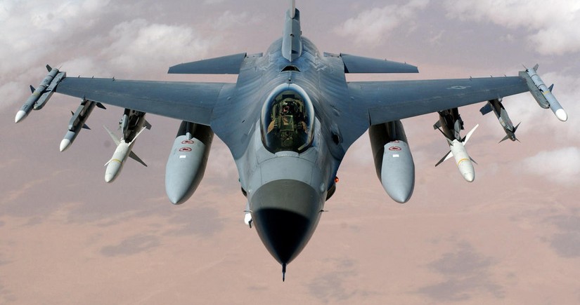 ABŞ-də F-16 təyyarəsi qəzaya uğrayıb