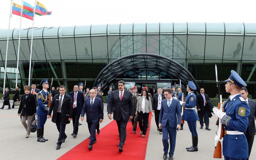 Завершился официальный визит президента Венесуэлы в Азербайджан