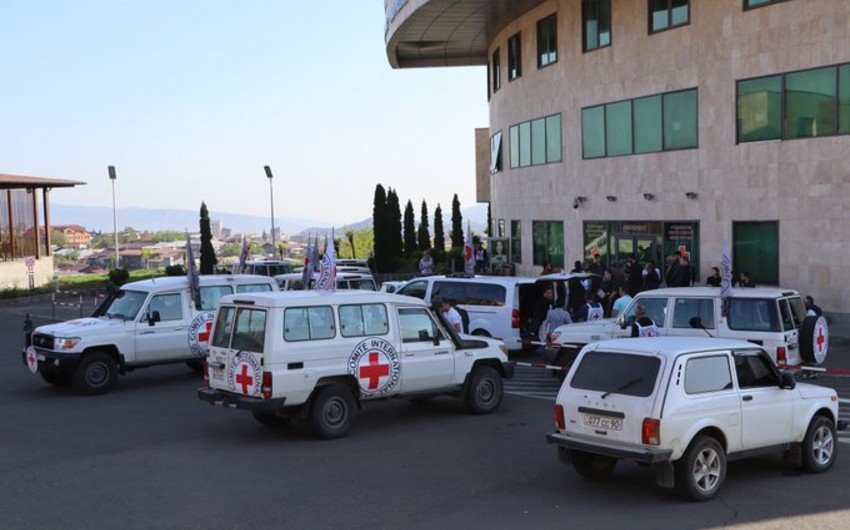 ICRC facilitates transfer of 16 patients to Armenia